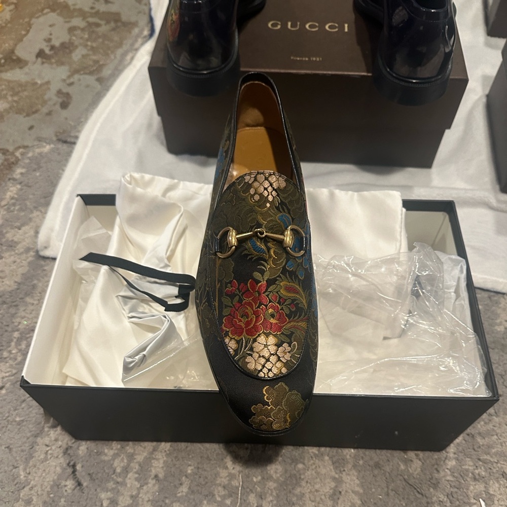 Gucci Black and Multicolor Loafers